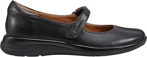 Earth Footwear Women's Tose Mary Jane Flat in Kuwait