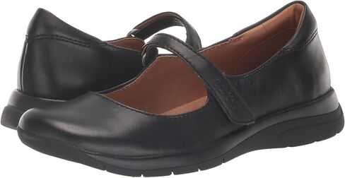 Earth Footwear Women's Tose Mary Jane Flat in Kuwait