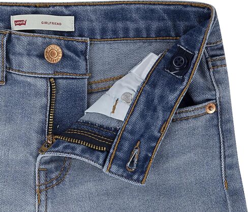 Levi's Girls' Girlfriend Fit Jeans in Saudi Arabia