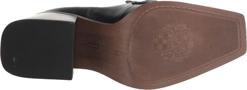 Vince Camuto Segellis in Saudi Arabia
