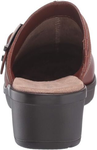 Easy Spirit Women's Pine Clog in Saudi Arabia