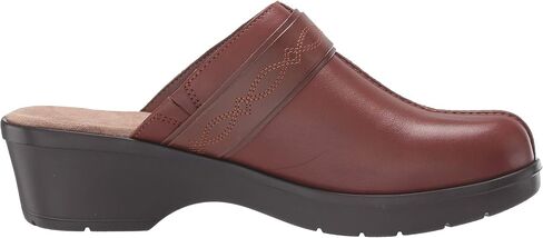 Easy Spirit Women's Pine Clog in Saudi Arabia