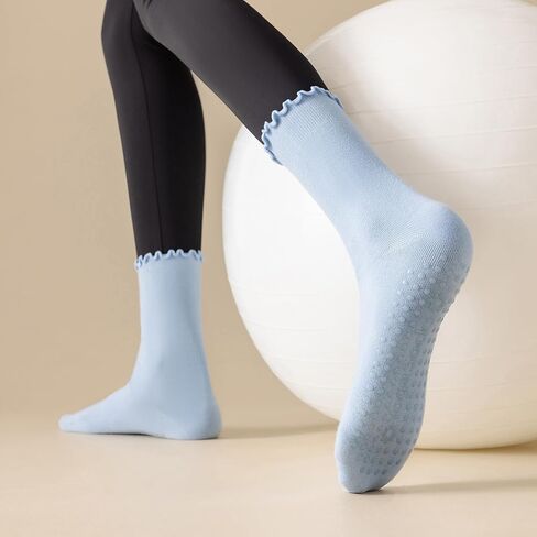 3 Pairs Pilates Socks with Grips Non-slip Ruffle Yoga Socks Grip Socks for Women in Saudi Arabia