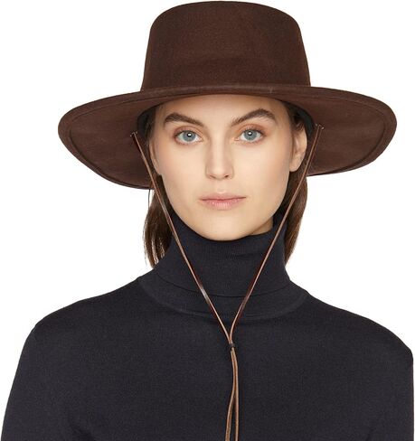 Tilley Adventure Hat in Kuwait