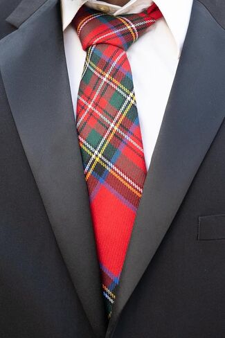 Briomhar Tartan Wool Plaid Neck Tie for Men in Saudi Arabia