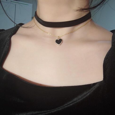 Heart Necklace, Halloween Necklace for Women, Gothic Vintage Choker Necklace, Halloween Heart Choker Jewelry as Costume Party Oufits in Saudi Arabia