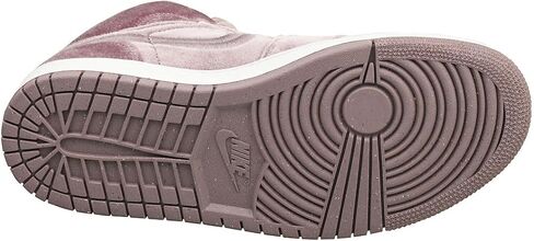 Nike womens Sneaker in Saudi Arabia