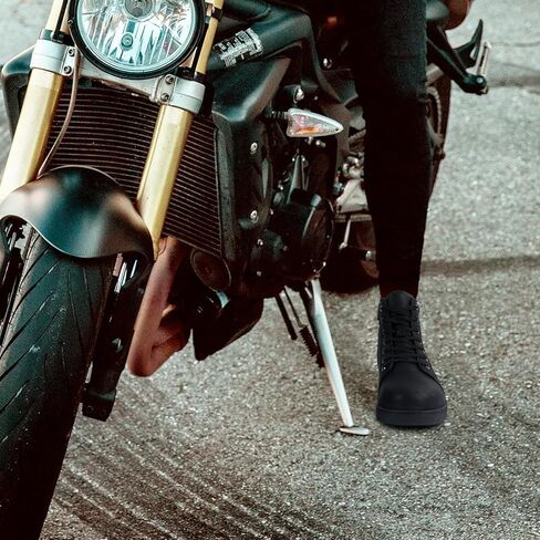 GARGOYLE BELLS حذاء كاجوال للرجال من جلد البولي يوريثان أحذية قتالية للرجال مقاوم للماء أحذية تشوكا لراكبي الدراجات النارية والتنزه مع سحاب جانبي in Kuwait