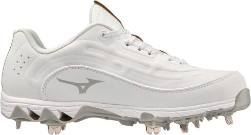 Mizuno Women's 9-Spike Swift 8 Low Metal Softball Cleat in Saudi Arabia