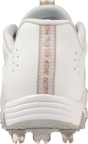 Mizuno Women's 9-Spike Swift 8 Low Metal Softball Cleat in Saudi Arabia