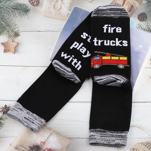 جوارب رجال الإطفاء المضحكة من BLUPARK هدية لقسم الإطفاء ما زلت ألعب مع شاحنات الإطفاء زوج واحد من الجوارب هدية رجل الإطفاء in Kuwait