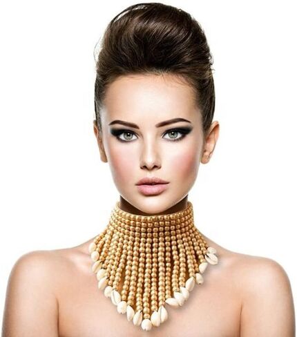 مجموعة قلادة وأقراط مريلة خشبية مطرزة بالخرز للنساء، مجموعة قلادة بطبقات بوهو الأفريقية ذات ياقة مكتنزة in Kuwait