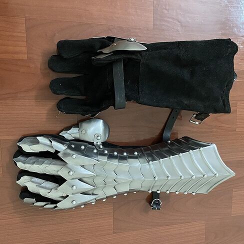 AnNafi Fantasy Gauntlets SCA Armor Gauntlets Iron | Silver Handmade Middle eval - قفازات واقية يدوية الصنع - قفاز محارب معدني in Saudi Arabia