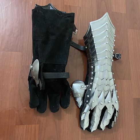 AnNafi Fantasy Gauntlets SCA Armor Gauntlets Iron | Silver Handmade Middle eval - قفازات واقية يدوية الصنع - قفاز محارب معدني in Saudi Arabia