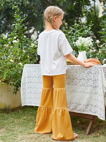 طقم تي شيرت WDIRARA للفتيات مكون من قطعتين بأكمام قصيرة وطبعة زهور وسروال بحاشية مكشكشة بأرجل واسعة in Kuwait