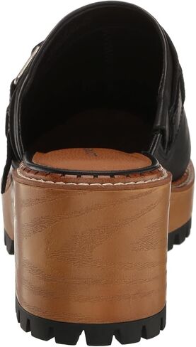 Lucky Brand Women's Rishona Clog in Kuwait