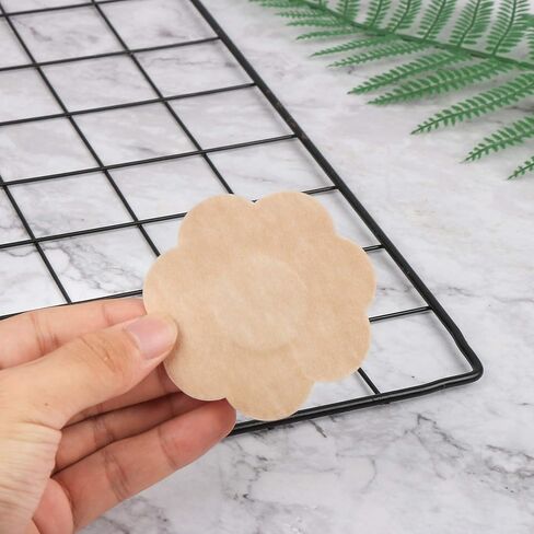 Tugaizi 80 قطعة من أغطية الحلمات للاستعمال مرة واحدة، أغطية للثدي بتلات الثدي، لاصقة مريحة من بتلات الساتان للنساء، بيج in Kuwait