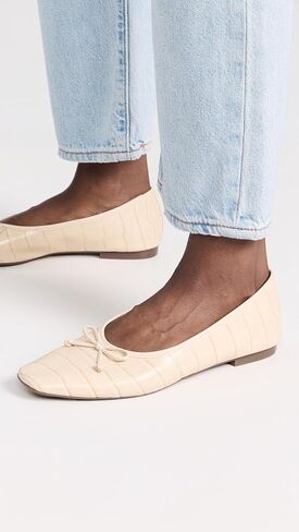 SCHUTZ Women's Arissa Flats in Saudi Arabia
