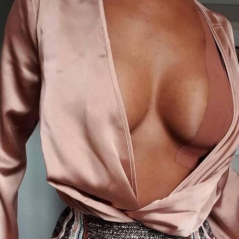 شريط EMOET وزوجين من غطاء الحلمة السيليكون القابل لإعادة الاستخدام، شريط حمالة صدر بدون حمالات، شريط Boobytape لرفع الثدي قابل للتنفس للشريط الرياضي، شريط رفع حمالة الصدر اللاصق بدون ظهر وفطائر الثدي باللون البني in Kuwait