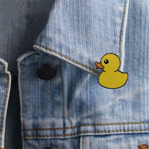 Yellow Duck Brooch Cute Duck Art Badge Cartoon Animals Duck Enamel Brooch Badge for Clothes Accessories Jewelry Backpacks Decor in Kuwait