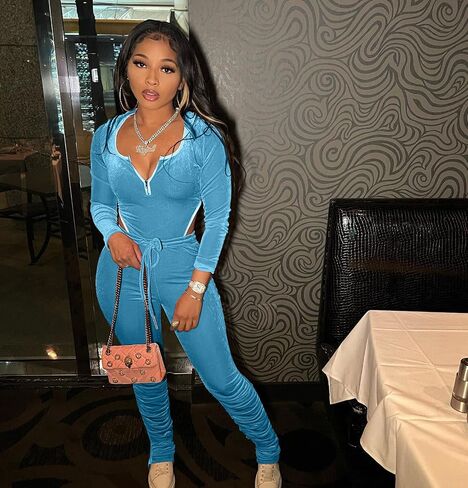 Wryran Velour Tracksuits Womens 2 Piece Outfits Zip Up Crop Top Velvet Track Suits Y2K Sweatshirt Flared Pants Matching Set in Saudi Arabia