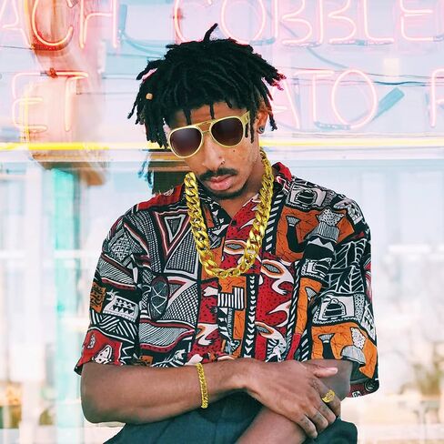 Yolev 80s 90s Costumes Outfits, Dollar Sign Necklace 90s Outfit for Men Fake Gold Chain 80s Accessories for Women Men Party Accessories Hippie Costume Set Funky Afro Wig Sunglasses in Saudi Arabia