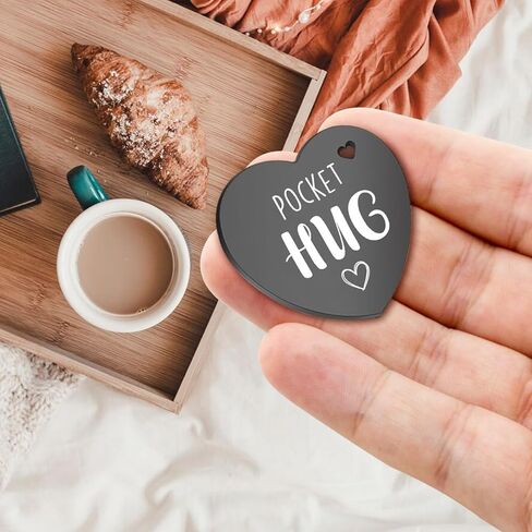 عناق الجيب من Lasimfa تذكر دائمًا أنك أكثر شجاعة على الوجهين رمز أسود على شكل قلب مع حقيبة جلدية ملهمة هدية علاقة لمسافات طويلة للأزواج وأحبائهم in Kuwait