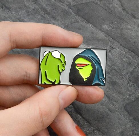 دبوس معدني مطلي بالمينا على شكل ضفدع من ايفل كيرميت بتصميم ضفدع، دبوس بروش مضحك، هدية مجوهرات انيقة لطية صدر السترة شارة قبعة حقيبة الظهر، اكسسوارات معدن، بدون احجار كريمة, معدن, بدون أحجار كريمة in Kuwait