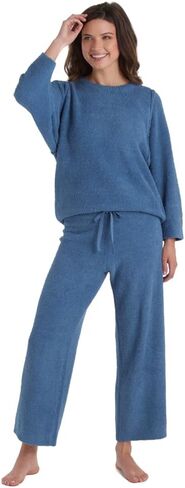 Softies Solid Marshmallow Reverse Seam Crew Neck Lounge Set in Saudi Arabia