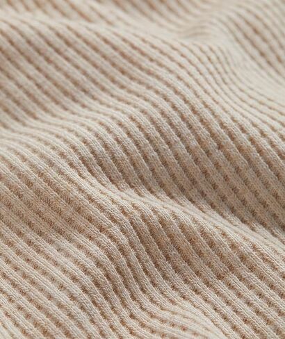 vineyard vines Women's Dreamcloth Waffle Lounge Henley in Kuwait