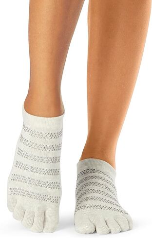 toesox Grip F/T رمال بيضاء منخفضة الارتفاع، صغير in Kuwait