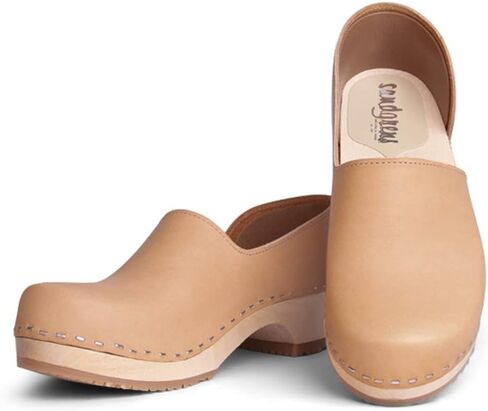 Sandgrens Swedish Handmade Wooden Closed Back Clogs | Brett Low Heel in Saudi Arabia