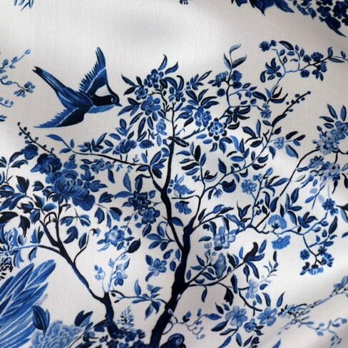 وشاح للرقبة من حرير التوت 100% من Weximil - منديل خفيف الوزن مقاس 21 بوصة × 21 بوصة - أوشحة مطبوعة رقمية مربعة صغيرة للنساء والرجال in Kuwait