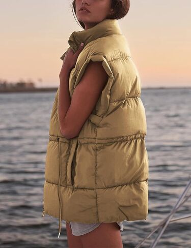 سترة منتفخة للسيدات من Lentta بخصر قابل للتعديل وخفيفة الوزن ومبطنة بسحاب مع جيوب in Kuwait