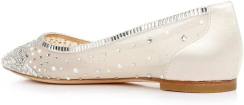 Badgley Mischka Women's Babette Pump in Saudi Arabia