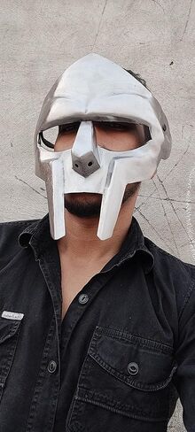 WAVE NAUTICAL - قناع وجه مصارع MF Doom Madvillain 18 جم من الفولاذ الطري نسخة طبق الأصل من خوذة مصارع العصور الوسطى Doom Gladiator قناع وجه مصنوع يدويًا MF Doom العصور الوسطى in Kuwait