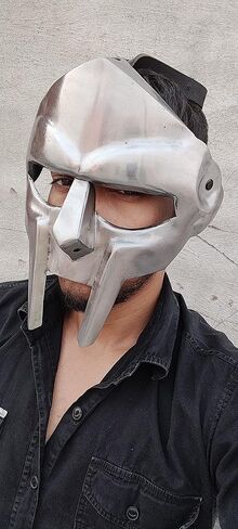 WAVE NAUTICAL - قناع وجه مصارع MF Doom Madvillain 18 جم من الفولاذ الطري نسخة طبق الأصل من خوذة مصارع العصور الوسطى Doom Gladiator قناع وجه مصنوع يدويًا MF Doom العصور الوسطى in Kuwait