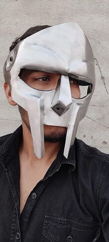 WAVE NAUTICAL - قناع وجه مصارع MF Doom Madvillain 18 جم من الفولاذ الطري نسخة طبق الأصل من خوذة مصارع العصور الوسطى Doom Gladiator قناع وجه مصنوع يدويًا MF Doom العصور الوسطى in Kuwait