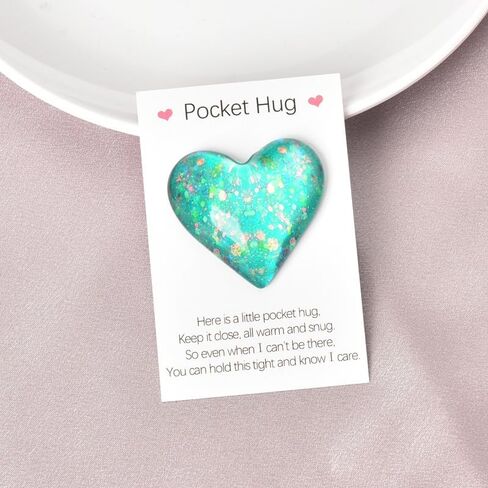 هدية رمزية للعناق للجيب للنساء والرجال والأم والجدة والحفيدة والابنة والابن وهدايا عيد الميلاد لصديق الأخت والأخ وجيب عناق القلب لصديقها وصديقتها هدية عيد الحب in Kuwait