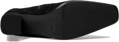 لا كنديان فاريل in Kuwait