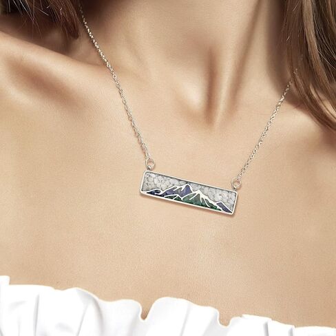 Lauren-Spencer Gemstone Mountain Necklace for Women White Howlite Turquoise Tumbled Chips Pendant Necklace Dainty Mountain Range Necklaces for Women Girls Nature Jewelry Gift in Kuwait