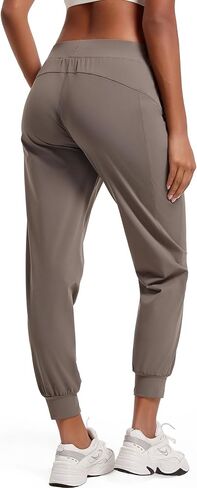 سراويل الركض النسائية من APWKL، سراويل رياضية خفيفة الوزن مع جيوب، سراويل رياضية بأساور مدببة سريعة الجفاف، صالة رياضية غير رسمية in Kuwait