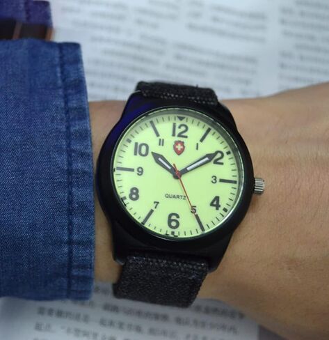 Gosasa Unisex Military Watches Sport Textile Nylon Strap Stylish Men Watch Luminous Fashion Watches Analog Display Quartz Waterproof Casual Wristwatch in Kuwait