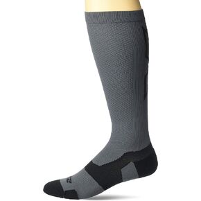2XU جورب كامل الطول من Vectr للجنسين in Kuwait