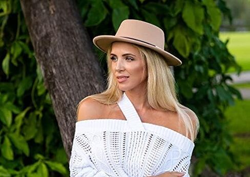 قبعة لانزوم النسائية الرجعية من اللباد بنما مع إبزيم حزام من الصوف قبعة فيدورا بحافة واسعة in Kuwait