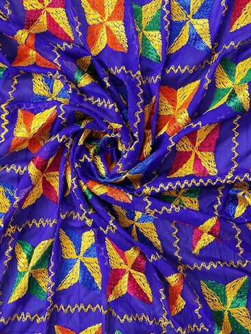 وشاح للسيدات من Weavers Villa صناعة يدوية هندية عرقية Dupatta Phulkari مطرزة Dupatta Chunni/سرقة/وشاح in Kuwait