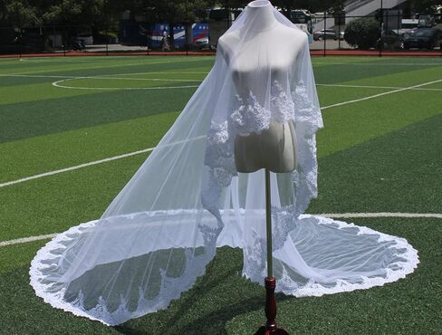 LRFDRESS Long Cathedral tail Ivory White Wedding Veils for bride Bridal veil Accessories in Saudi Arabia