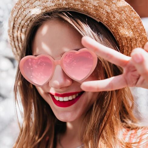 auroray Heart Sunglasses for Women Men, 2 Pairs Oversized Red Heart Shaped Sunglasses Pink Love Heart Glasses with 2 Leather Eyeglasses Pouch, Retro Fun Vintage Cute Sunglasses in Kuwait
