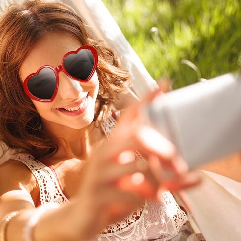 auroray Heart Sunglasses for Women Men, 2 Pairs Oversized Red Heart Shaped Sunglasses Pink Love Heart Glasses with 2 Leather Eyeglasses Pouch, Retro Fun Vintage Cute Sunglasses in Kuwait