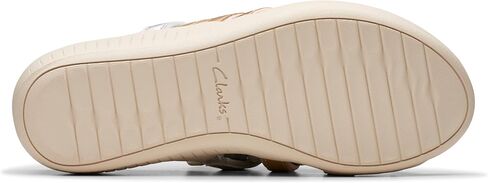 Clarks Women's Glide Hi Iris Flip-Flop in Saudi Arabia